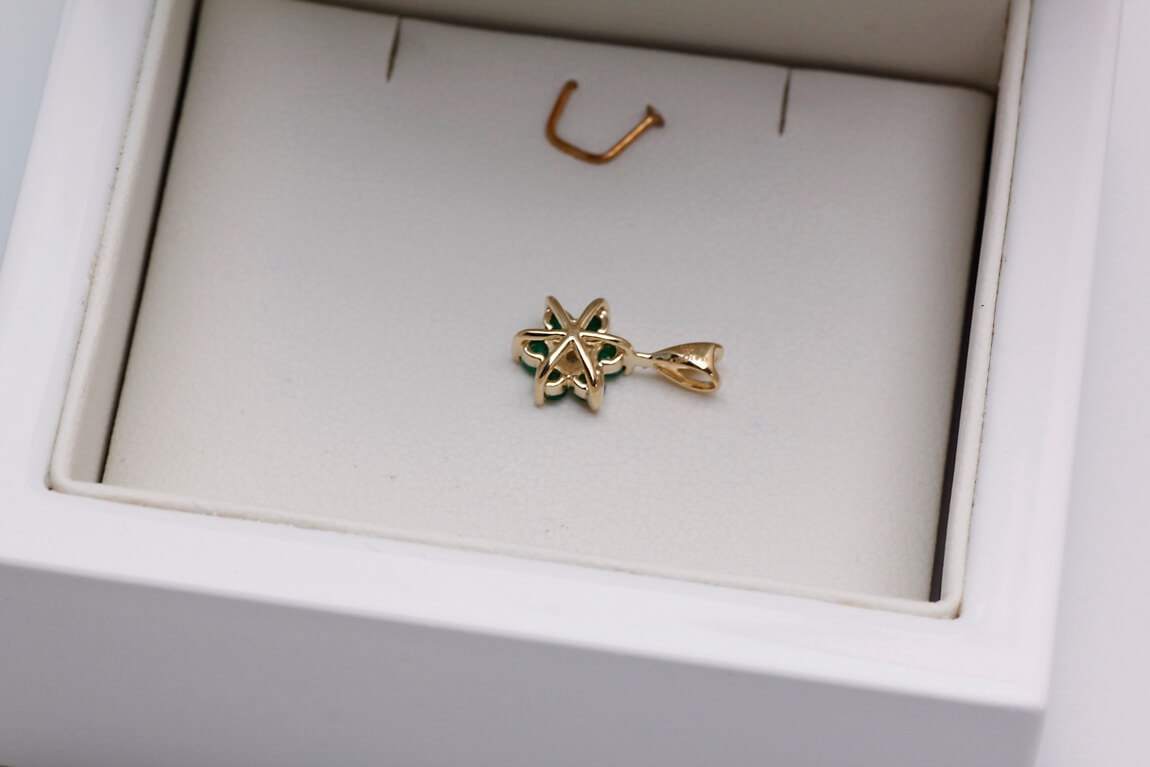 Złoty wisiorek WZD0954 - Diament